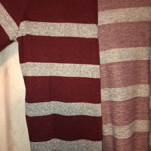 Duster - Picture 3 of 3